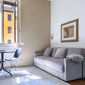 https://ariosto-social-club.it-lombardy.com