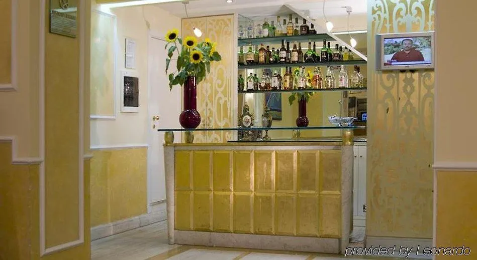 ***  Hotel Borromeo Italie