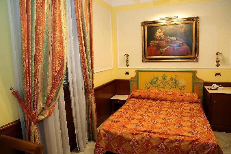 Hotel Borromeo 3*, Rome